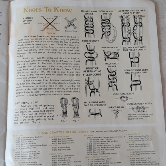Macrame instructional book - Picture 5 of 6